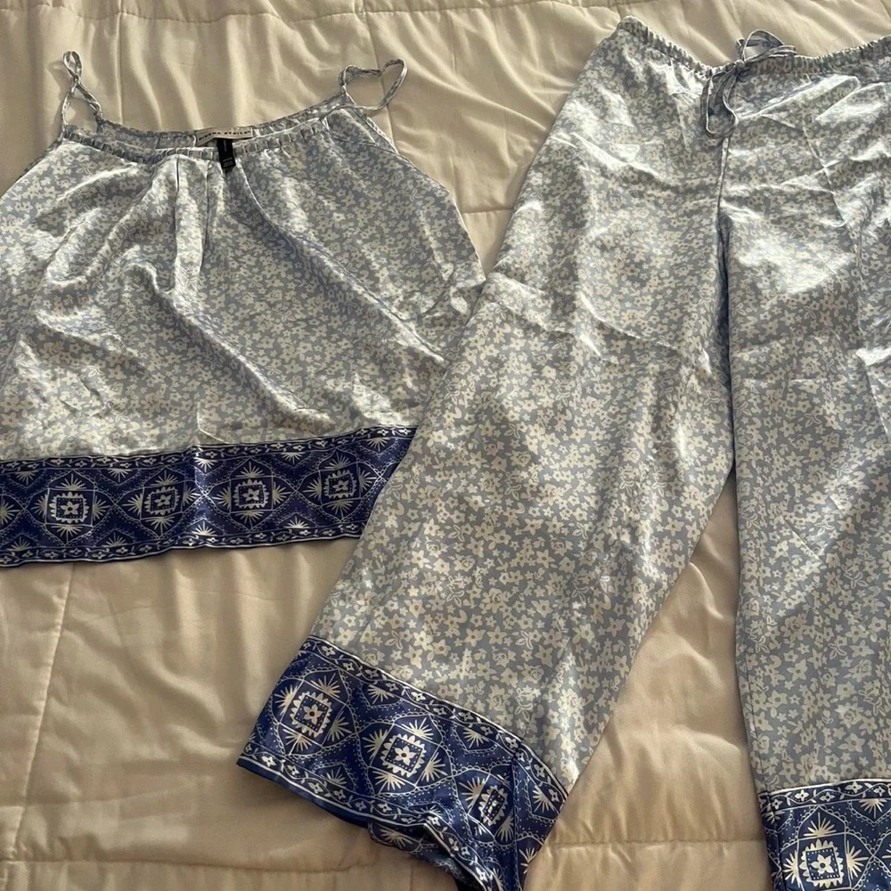 Floral Satin Pajama Set - Picture 2 of 5